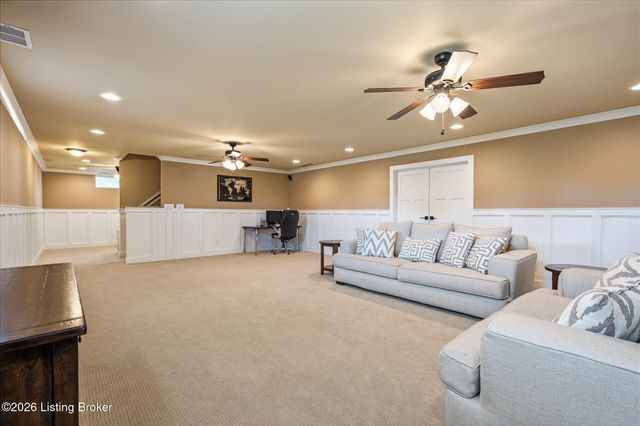 3001 Heather Green Blvd, La Grange, KY 40031