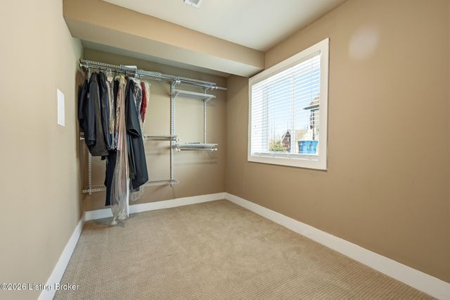 3001 Heather Green Blvd, La Grange, KY 40031