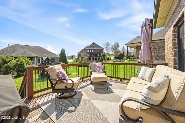 3001 Heather Green Blvd, La Grange, KY 40031