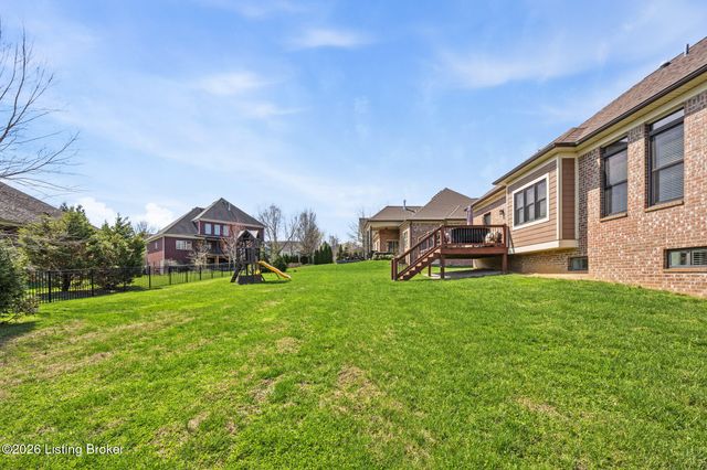 3001 Heather Green Blvd, La Grange, KY 40031