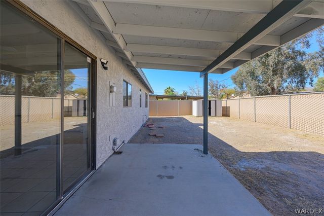 417 Fox Drive, Bullhead City, AZ 86442