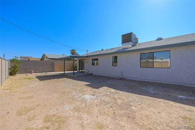 417 Fox Drive, Bullhead City, AZ 86442