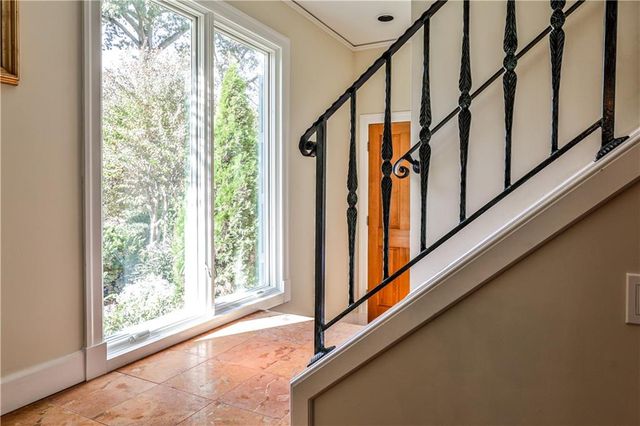 2837 N Hills NE Drive, Atlanta, GA 30305