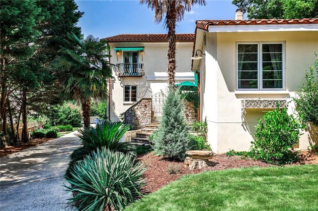 2837 N Hills NE Drive, Atlanta, GA 30305