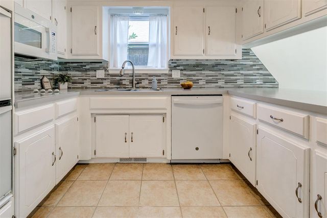 805 Willow Run, Yukon, OK 73099