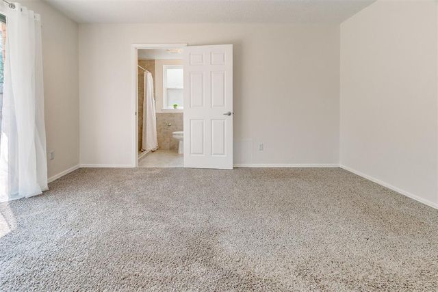 805 Willow Run, Yukon, OK 73099