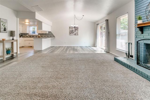 805 Willow Run, Yukon, OK 73099