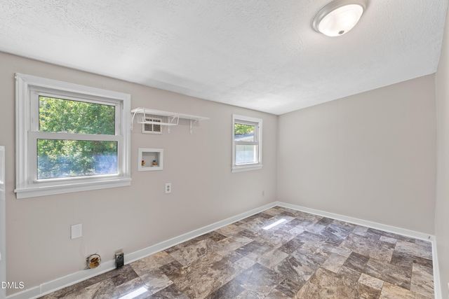 5128 Sunset Lake Road, Apex, NC 27539