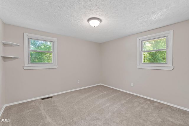 5128 Sunset Lake Road, Apex, NC 27539