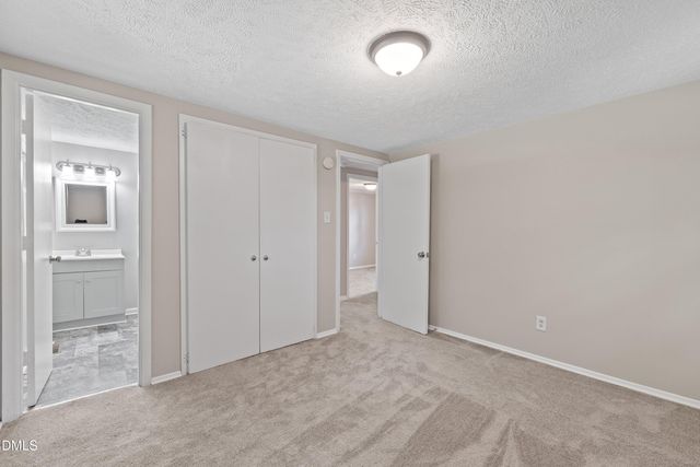 5128 Sunset Lake Road, Apex, NC 27539