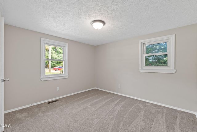5128 Sunset Lake Road, Apex, NC 27539