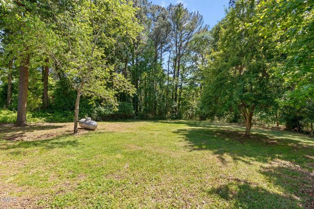 5128 Sunset Lake Road, Apex, NC 27539
