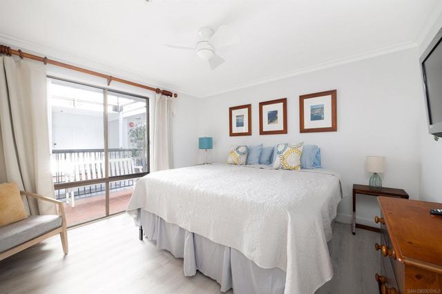 8263 Camino Del Oro 372, La Jolla, CA 92037