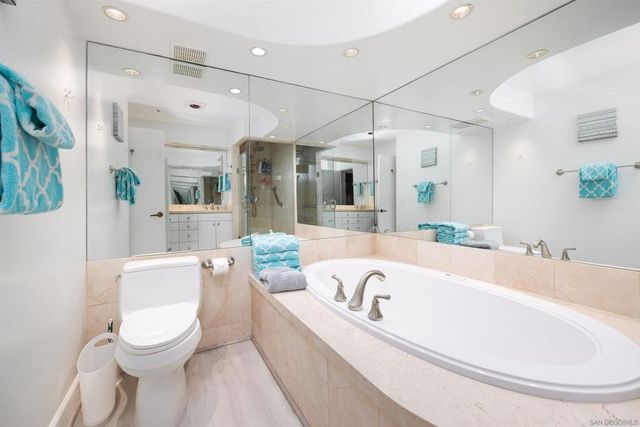 8263 Camino Del Oro 372, La Jolla, CA 92037