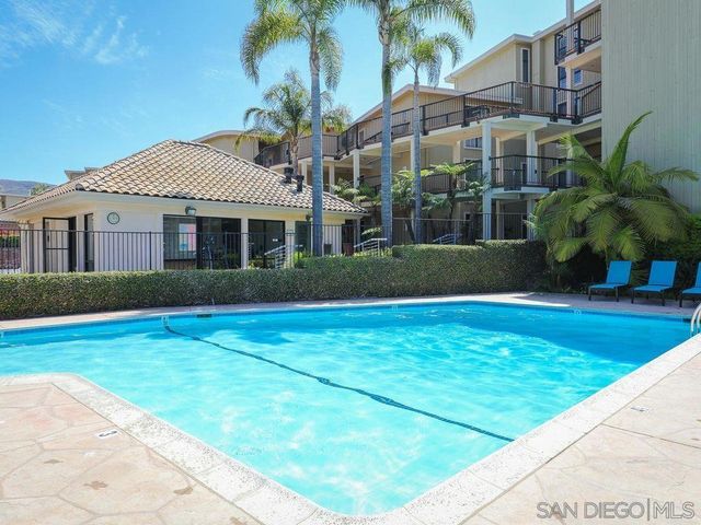 8263 Camino Del Oro 372, La Jolla, CA 92037