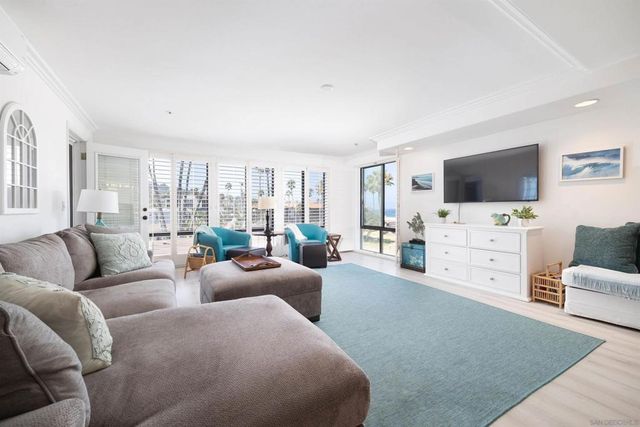 8263 Camino Del Oro 372, La Jolla, CA 92037