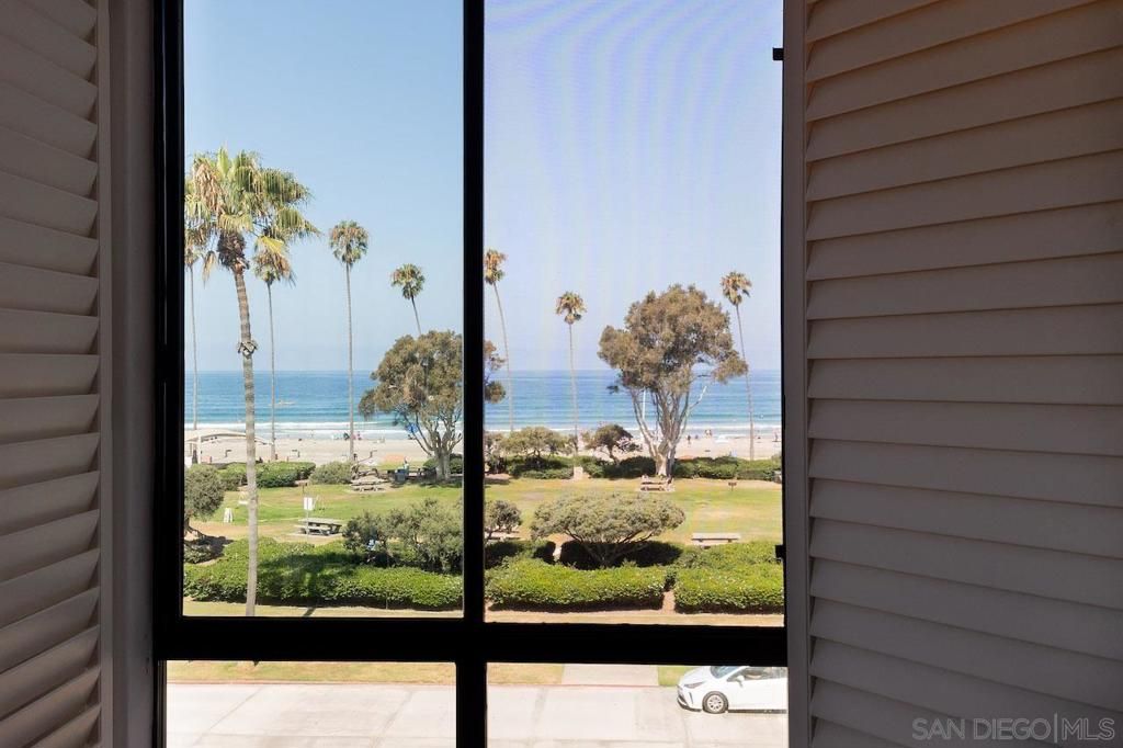 8263 Camino Del Oro 372, La Jolla, CA 92037