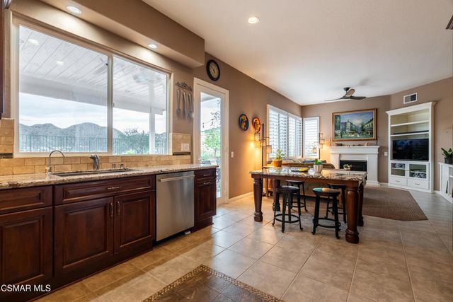 4501 Camino De Las Estrellas, Newbury Park, CA 91320