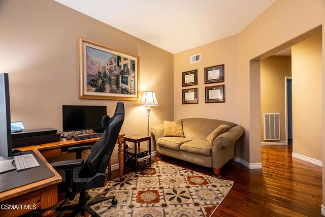 4501 Camino De Las Estrellas, Newbury Park, CA 91320