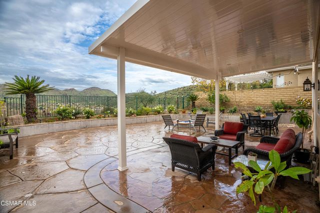 4501 Camino De Las Estrellas, Newbury Park, CA 91320