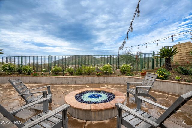 4501 Camino De Las Estrellas, Newbury Park, CA 91320