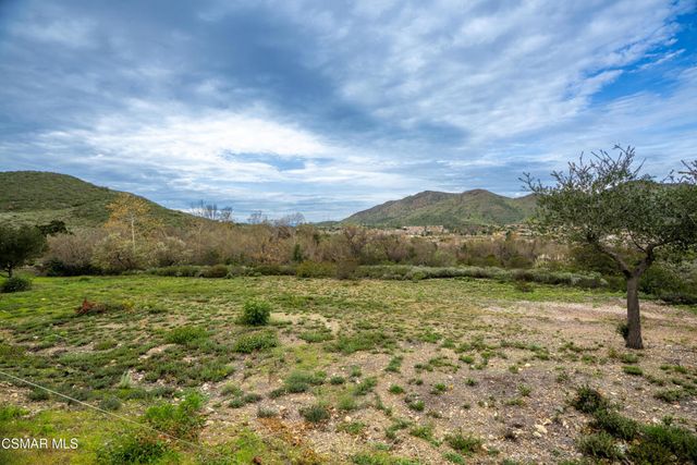 4501 Camino De Las Estrellas, Newbury Park, CA 91320