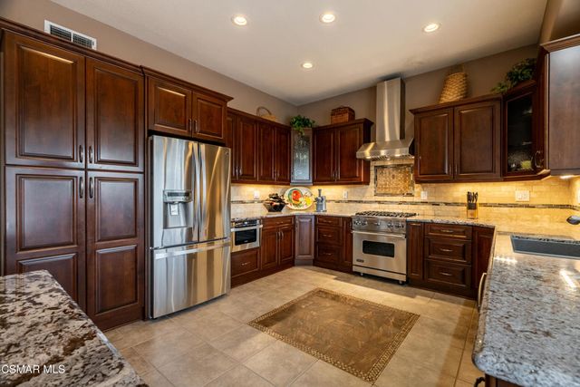 4501 Camino De Las Estrellas, Newbury Park, CA 91320