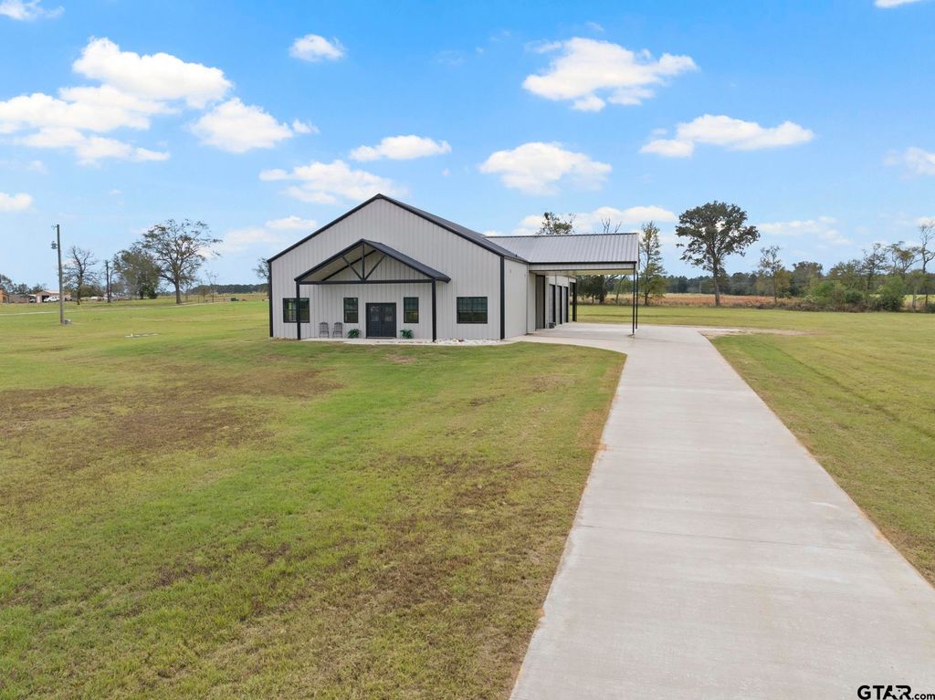 1010 County Road 2320, Pittsburg, TX 75686