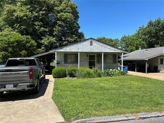 2507 Gass Avenue, Overland, MO 63114