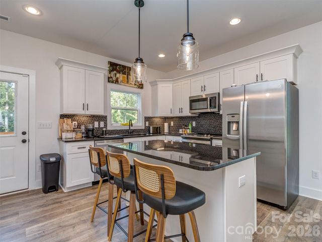 294 Bluegill Lane, Statesville, NC 28625