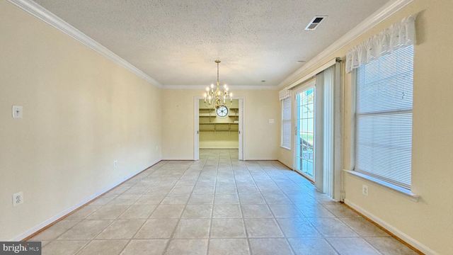 98 ORIOLE LN, La Plata, MD 20646