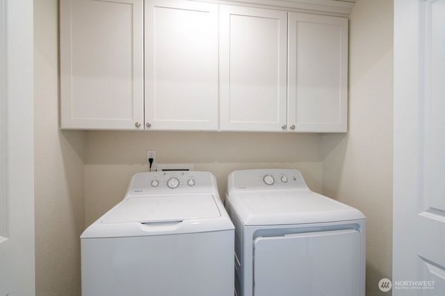 1406 Stillwaters Avenue, Centralia, WA 98531