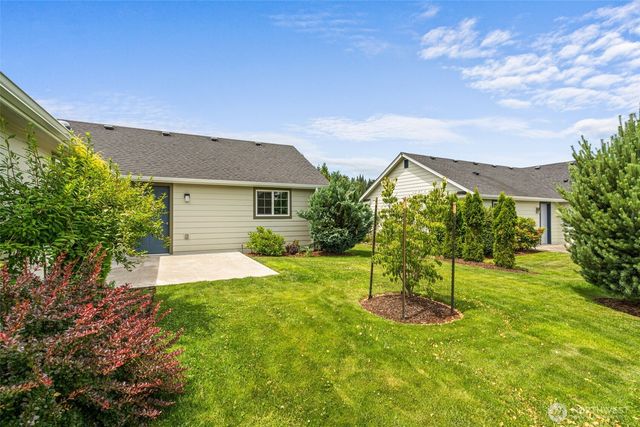 1406 Stillwaters Avenue, Centralia, WA 98531