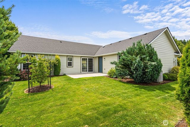 1406 Stillwaters Avenue, Centralia, WA 98531