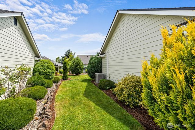 1406 Stillwaters Avenue, Centralia, WA 98531