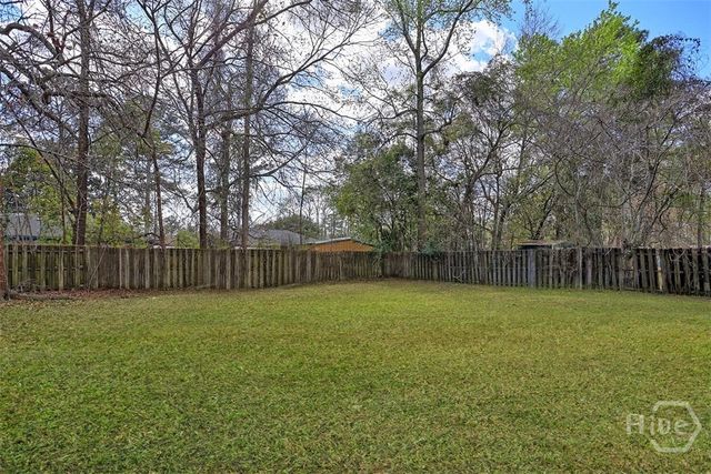 2219 Coakley Street, Savannah, GA 31404