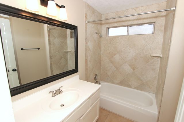 2731 Colony Drive, Sugar Land, TX 77479