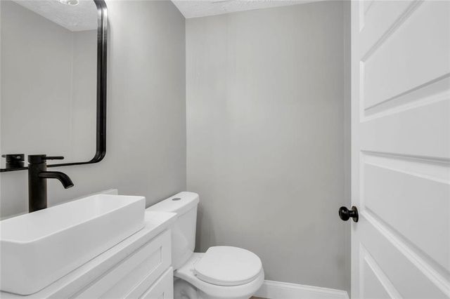 5174 Stone Trace, Stone Mountain, GA 30083