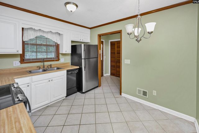 3208 Woodsen Circle, West Columbia, SC 29170