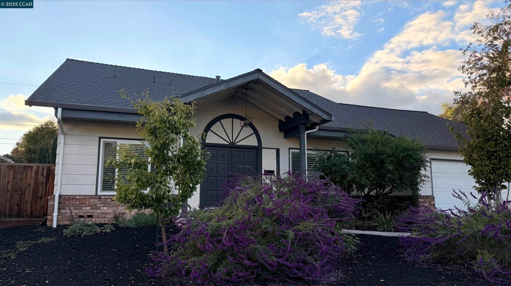 913 Dartmouth, Concord, CA 94518