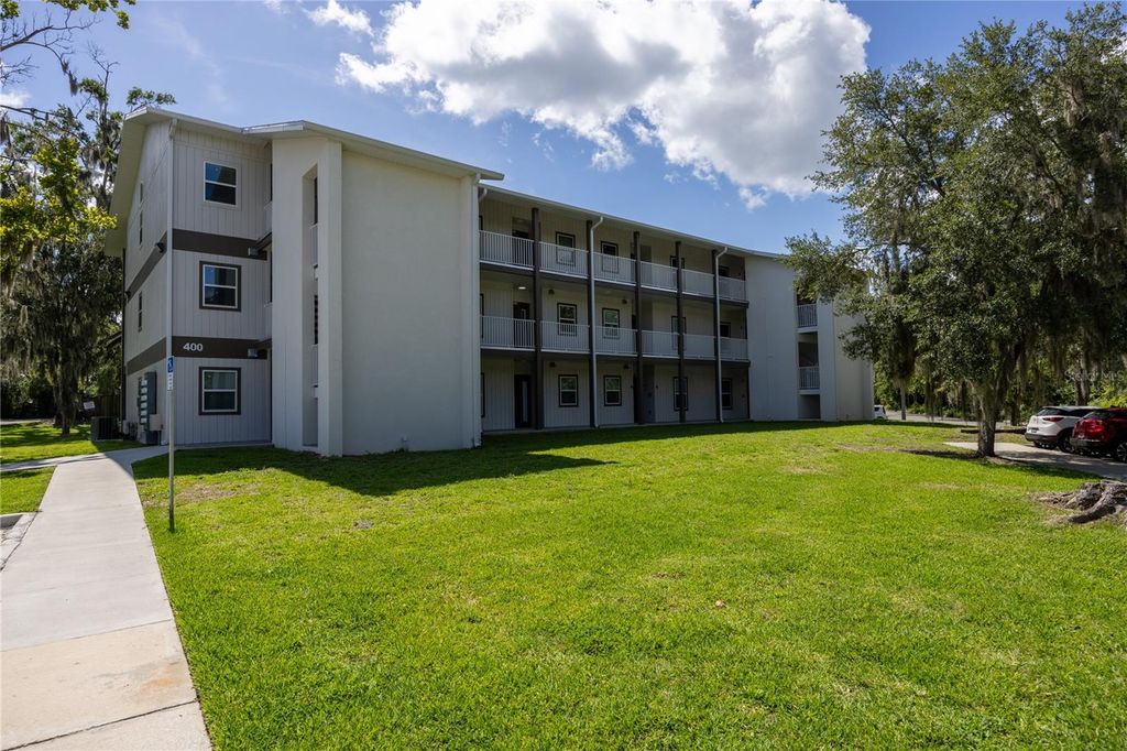 6519 W NEWBERRY ROAD 404, Gainesville, FL 32605