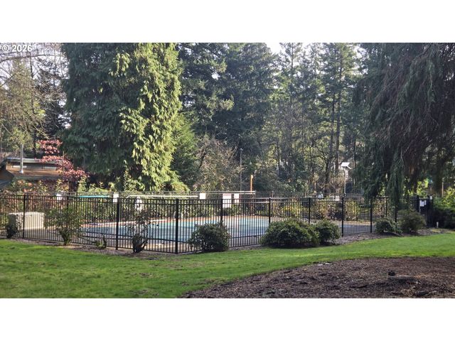 3268 Se 153RD Ave, Portland, OR 97236