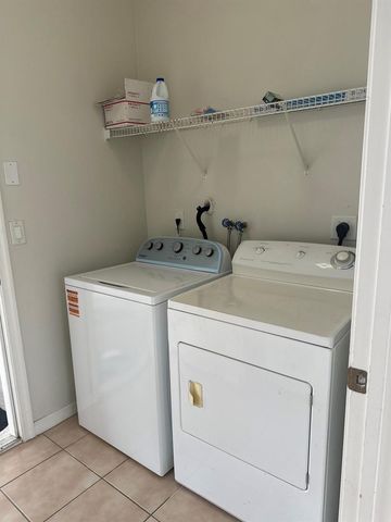 6075 46th Lane, Vero Beach, FL 32967