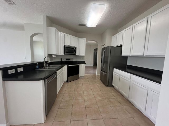6075 46th Lane, Vero Beach, FL 32967