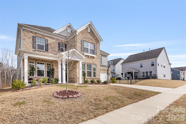 346 W Waterlynn Road, Mooresville, NC 28117