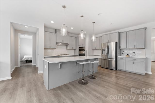 346 W Waterlynn Road, Mooresville, NC 28117