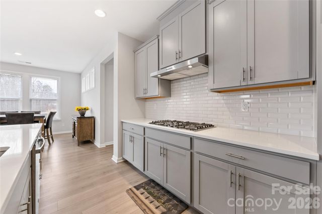 346 W Waterlynn Road, Mooresville, NC 28117