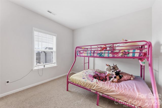 346 W Waterlynn Road, Mooresville, NC 28117