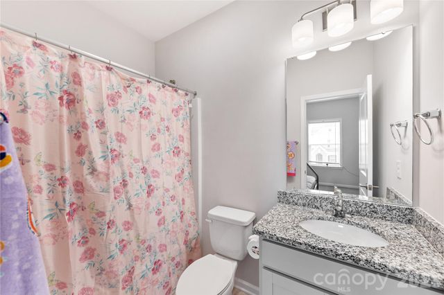 346 W Waterlynn Road, Mooresville, NC 28117