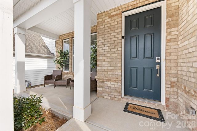 346 W Waterlynn Road, Mooresville, NC 28117